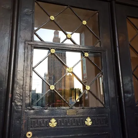 Clicktheflat Palace Of Culture Art